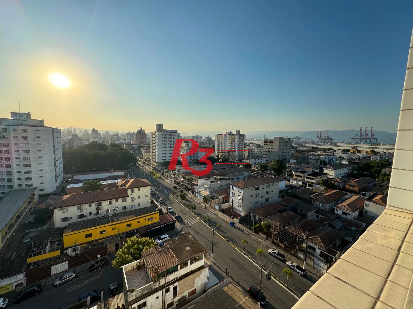 Apartamento com 2 dormitórios à venda, 77 m² por R$ 560.000,00 - Ponta da Praia - Santos/SP