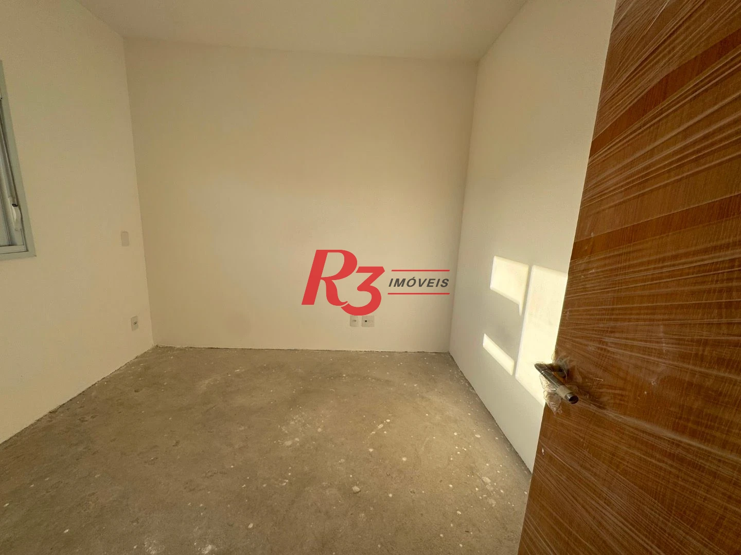 Apartamento com 2 dormitórios à venda, 77 m² por R$ 560.000,00 - Ponta da Praia - Santos/SP