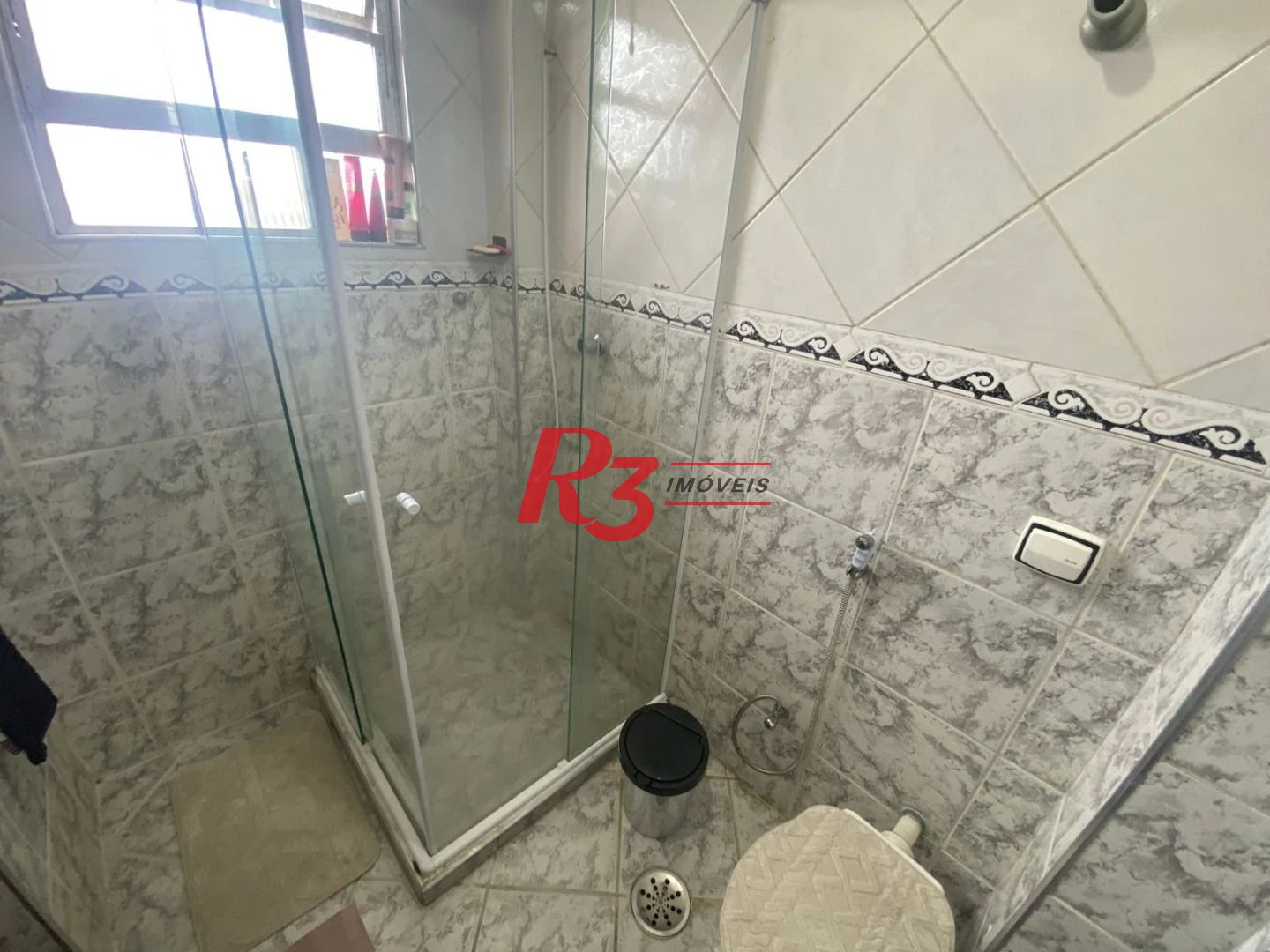 Apartamento com 3 dormitórios à venda, 143 m² por R$ 600.000,00 - Campo Grande - Santos/SP