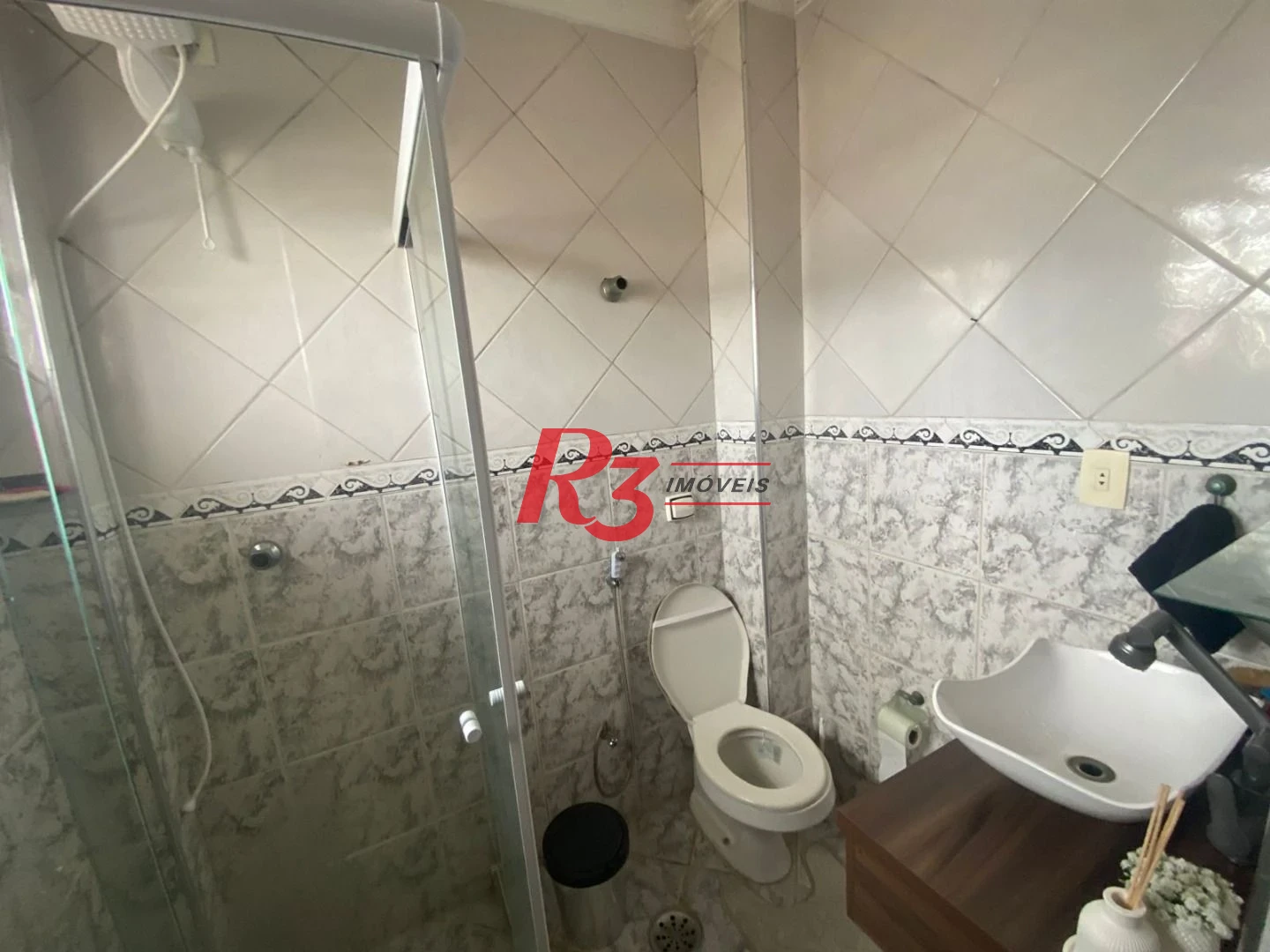 Apartamento com 3 dormitórios à venda, 143 m² por R$ 600.000,00 - Campo Grande - Santos/SP