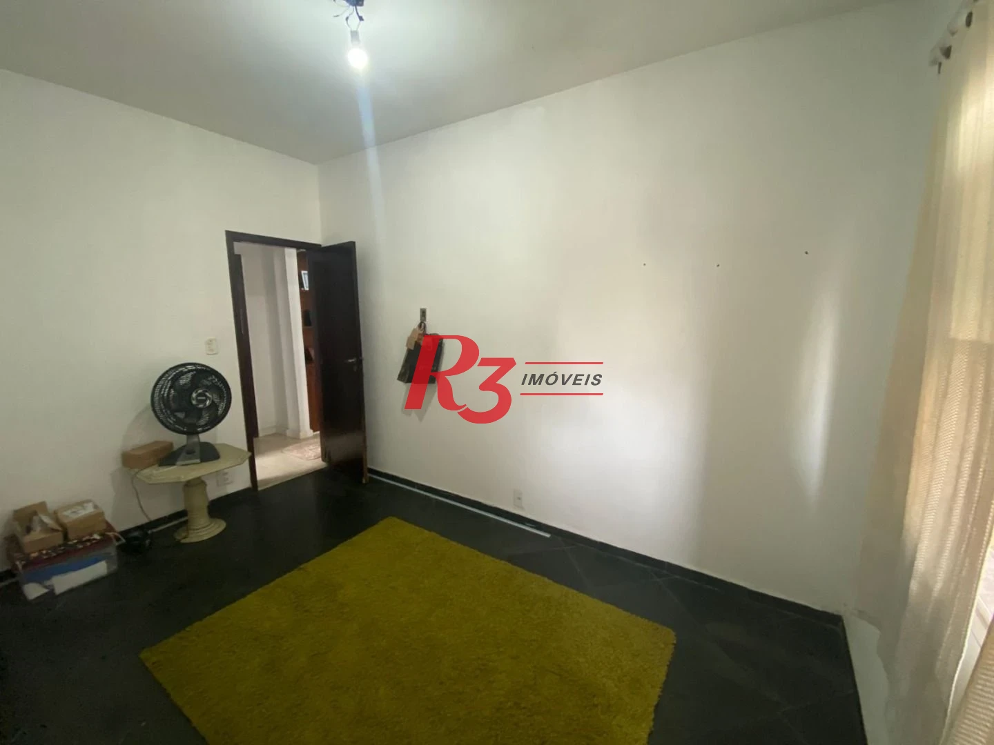 Apartamento com 3 dormitórios à venda, 143 m² por R$ 600.000,00 - Campo Grande - Santos/SP