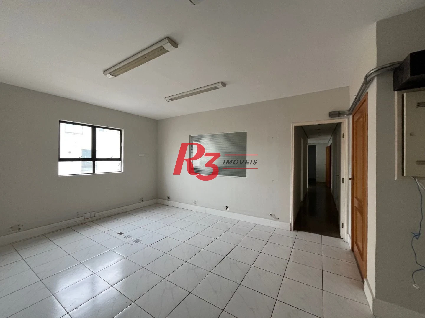 Sala para alugar, 90 m² por R$ 4.500,00 - Gonzaga - Santos/SP