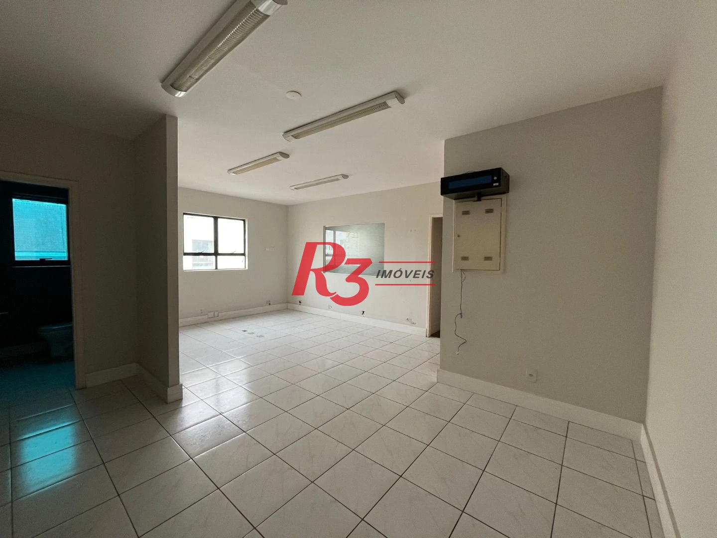 Sala para alugar, 90 m² por R$ 4.500,00 - Gonzaga - Santos/SP
