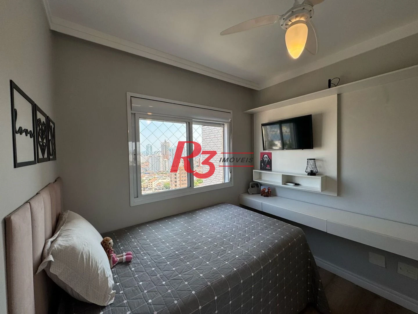 Apartamento com 2 dormitórios à venda, 111 m² por R$ 1.150.000,00 - Ponta da Praia - Santos/SP