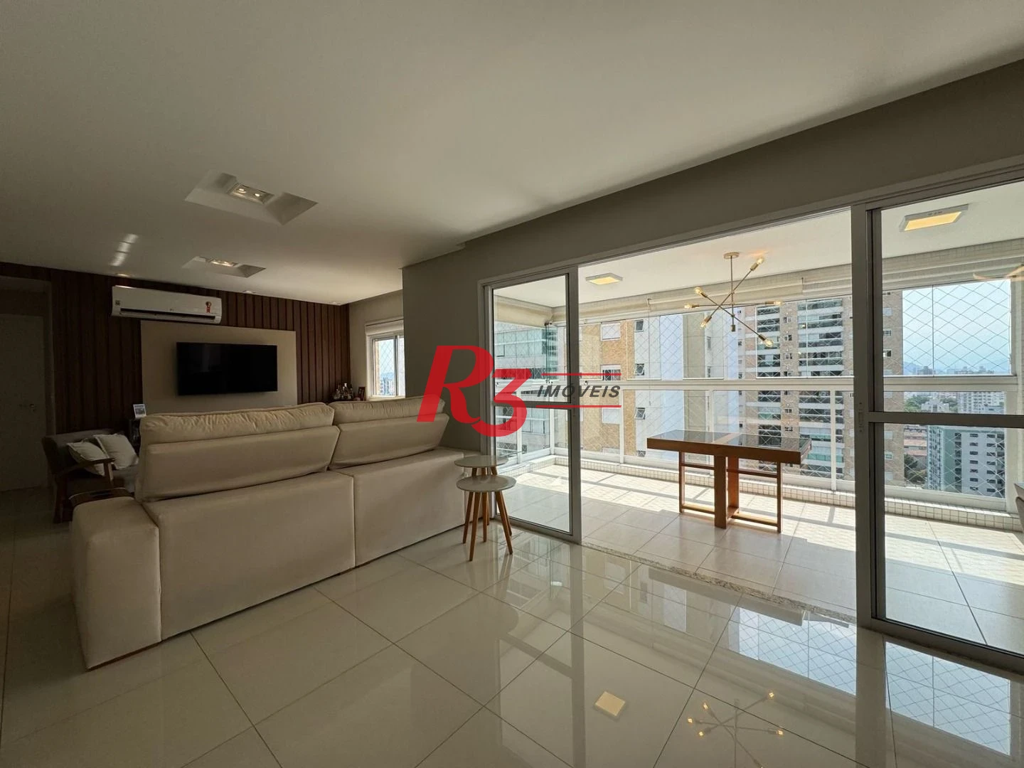 Apartamento com 2 dormitórios à venda, 111 m² por R$ 1.150.000,00 - Ponta da Praia - Santos/SP