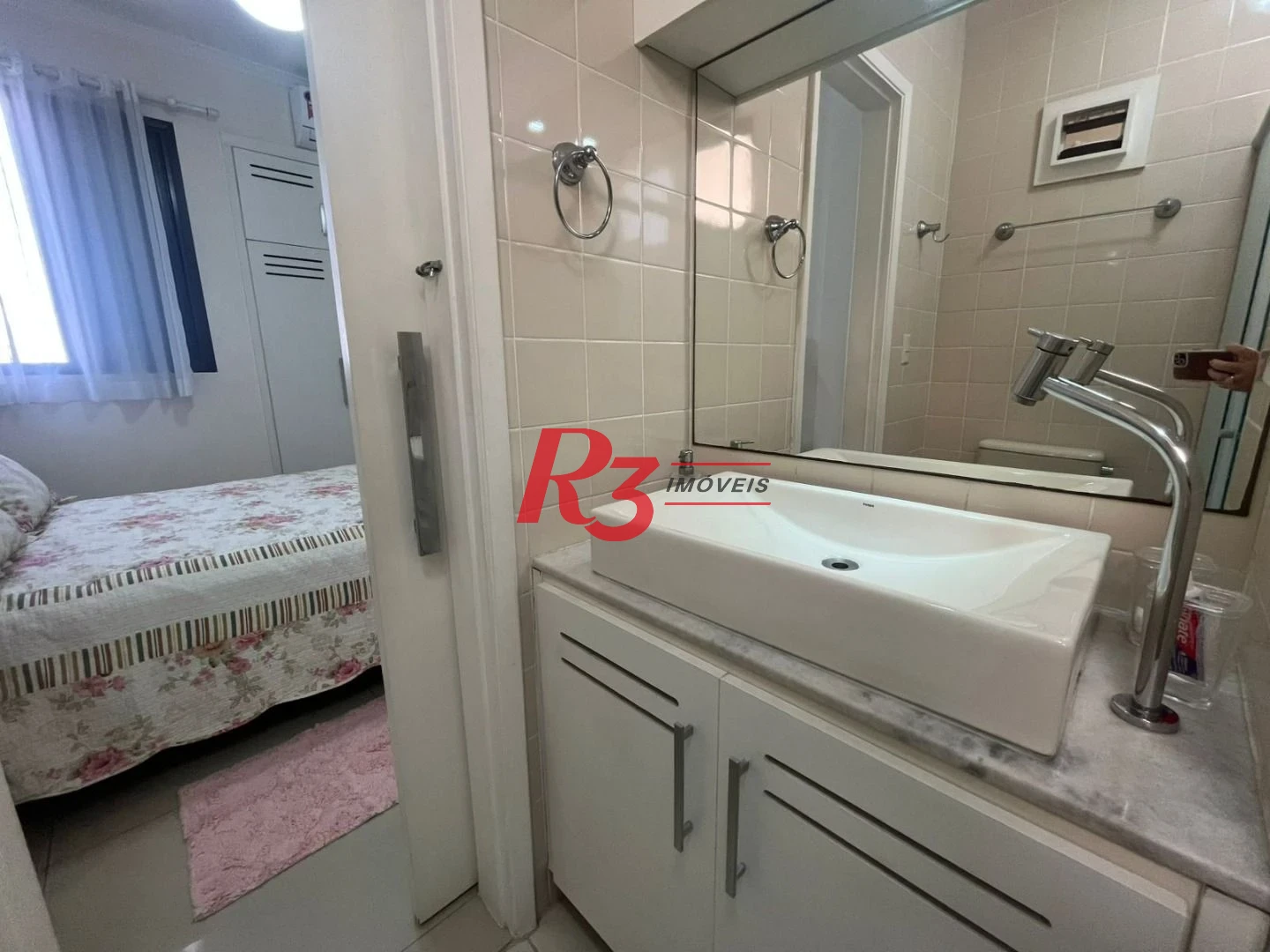 Apartamento com 3 dormitórios à venda, 80 m² por R$ 490.000,00 - Balneário Cidade Atlântica - Guarujá/SP