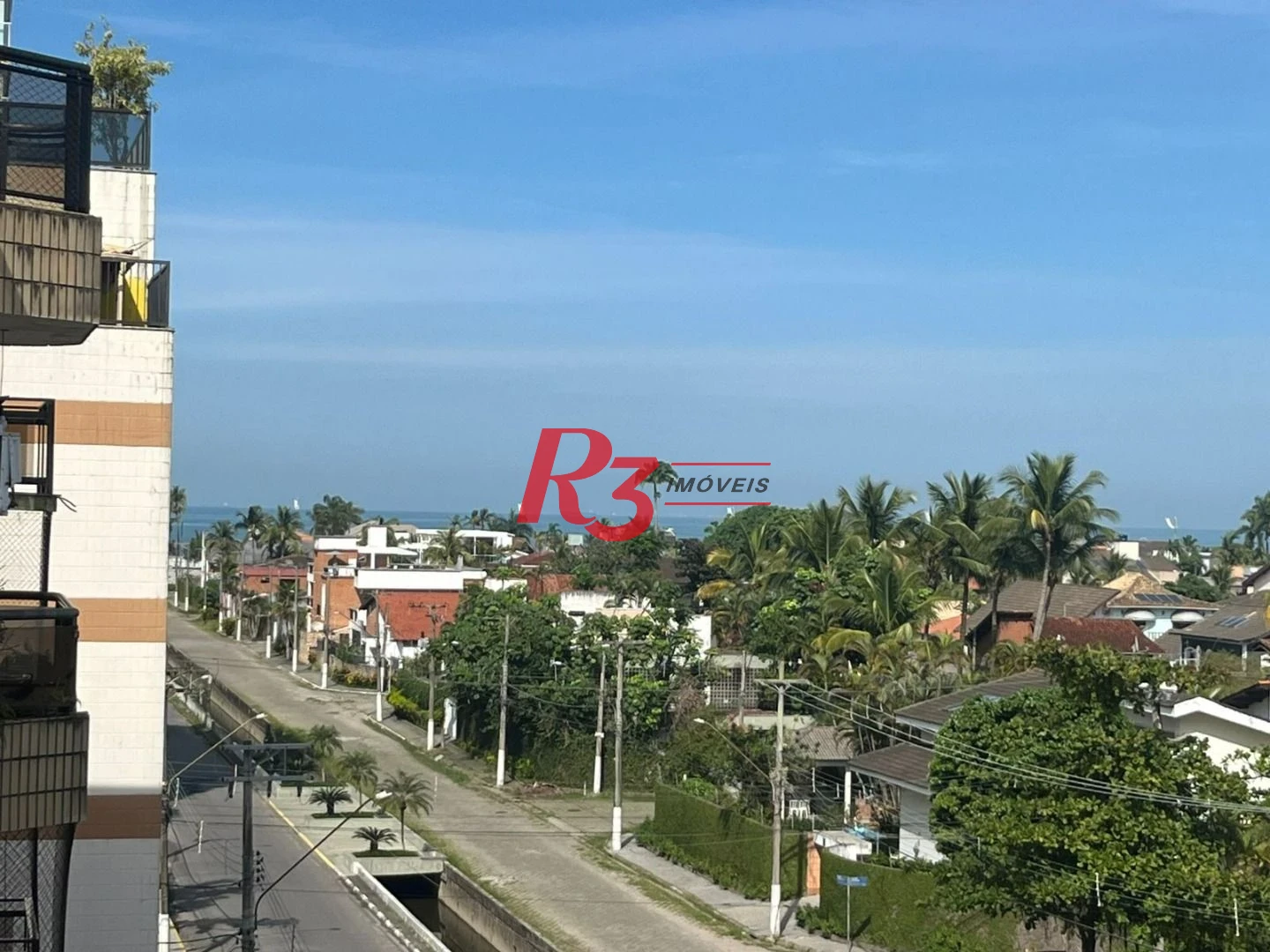 Apartamento com 3 dormitórios à venda, 80 m² por R$ 490.000,00 - Balneário Cidade Atlântica - Guarujá/SP