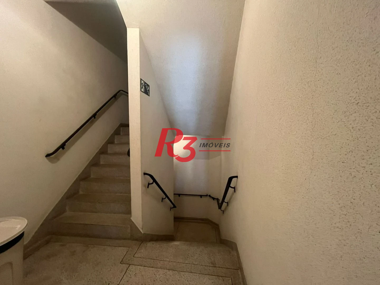 Apartamento com 3 dormitórios à venda, 80 m² por R$ 490.000,00 - Balneário Cidade Atlântica - Guarujá/SP