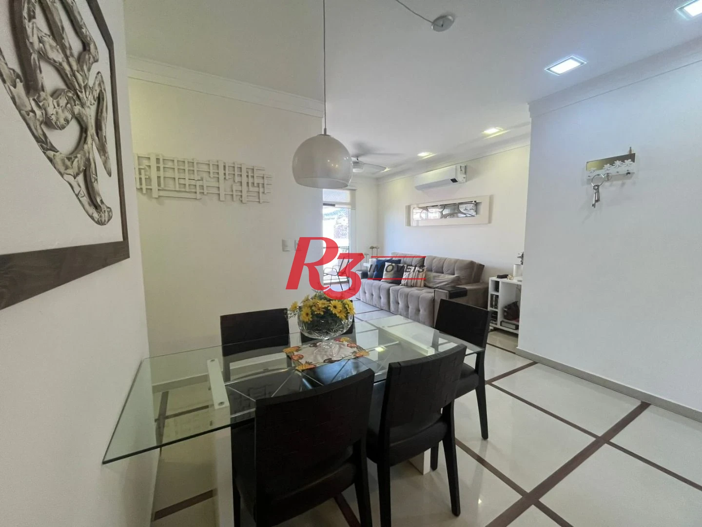 Apartamento com 3 dormitórios à venda, 80 m² por R$ 490.000,00 - Balneário Cidade Atlântica - Guarujá/SP