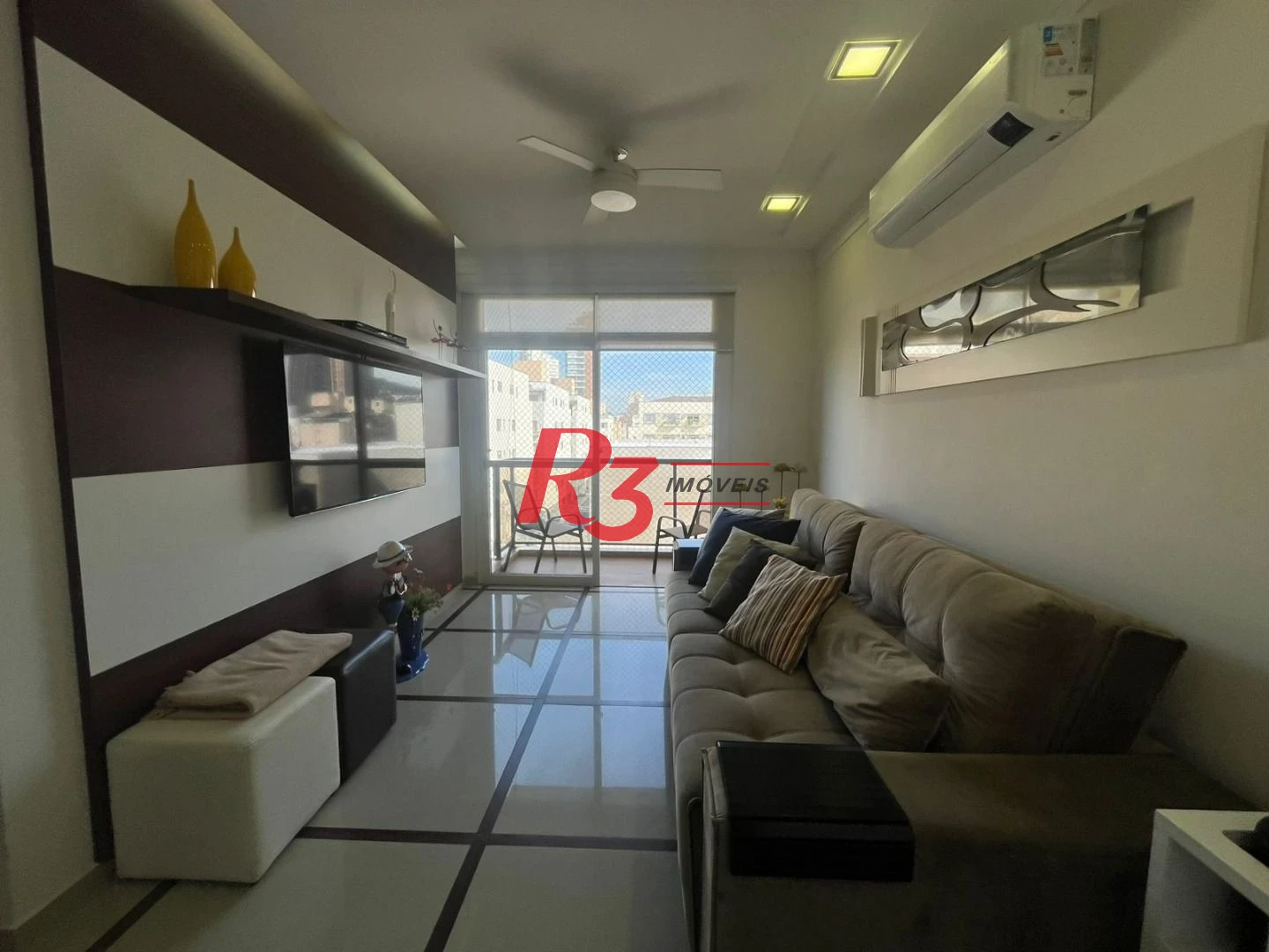 Apartamento com 3 dormitórios à venda, 80 m² por R$ 490.000,00 - Balneário Cidade Atlântica - Guarujá/SP