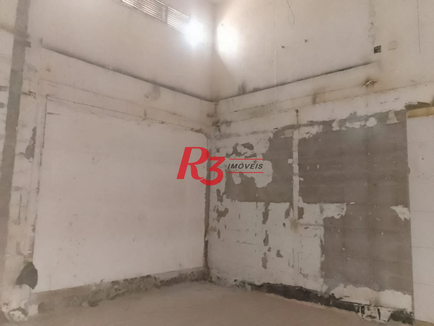 Loja para alugar, 100 m² por R$ 12.000,00/mês - Gonzaga - Santos/SP