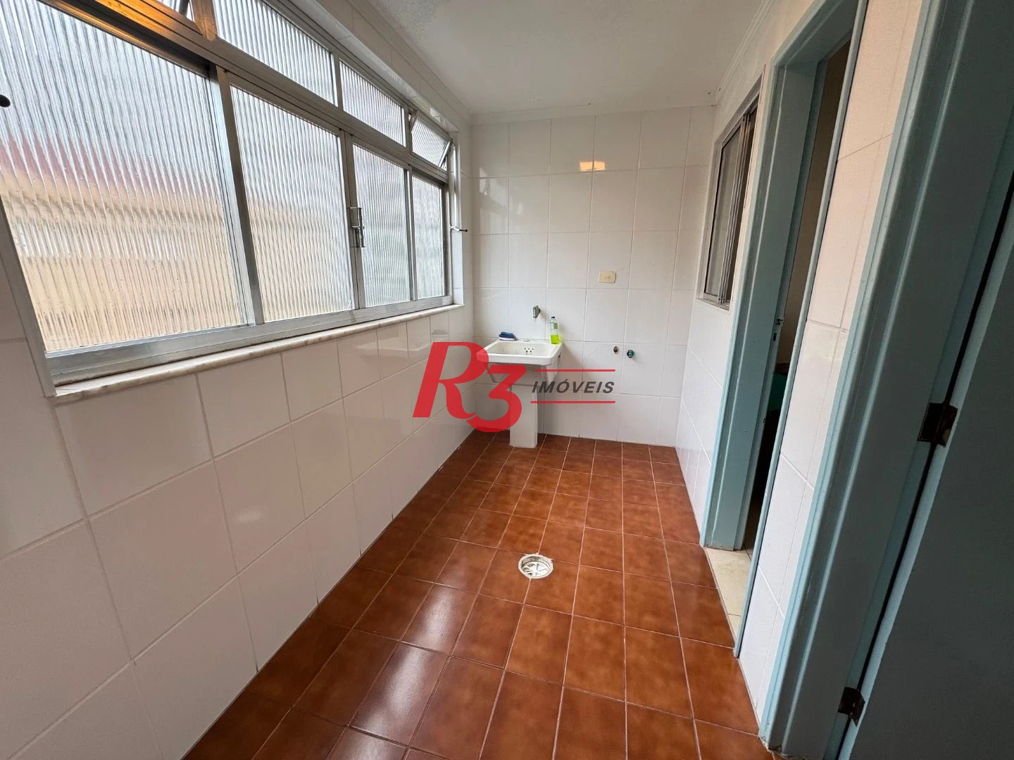 Apartamento com 2 dormitórios à venda, 124 m² por R$ 690.000,00 - Aparecida - Santos/SP