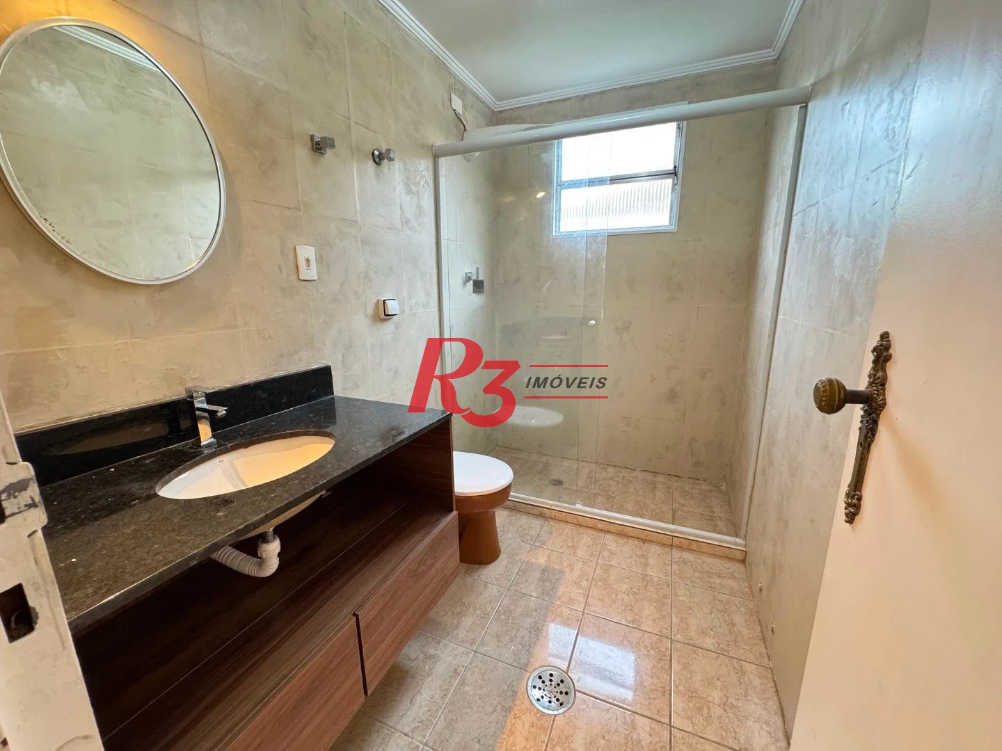 Apartamento com 2 dormitórios à venda, 124 m² por R$ 690.000,00 - Aparecida - Santos/SP
