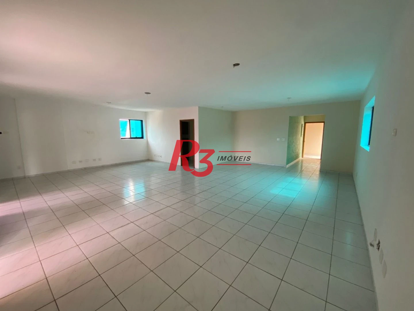 Sala para alugar, 90 m² por R$ 5.000,02/mês - Gonzaga - Santos/SP