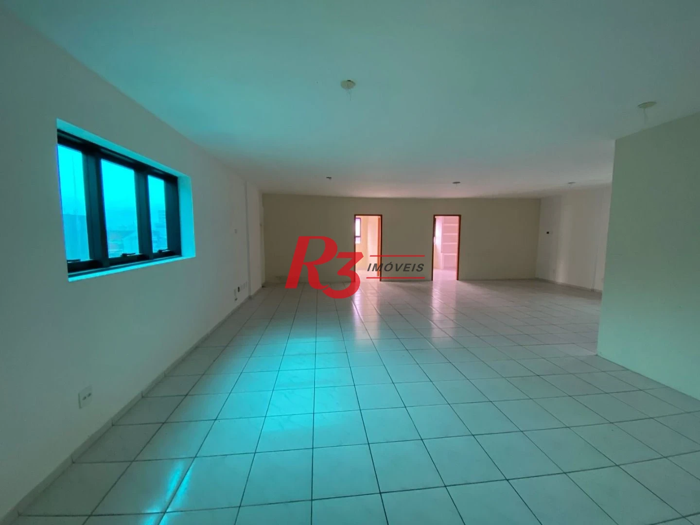 Sala para alugar, 90 m² por R$ 5.000,02/mês - Gonzaga - Santos/SP