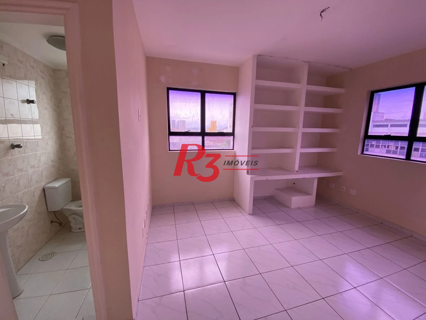 Sala para alugar, 90 m² por R$ 5.000,02/mês - Gonzaga - Santos/SP