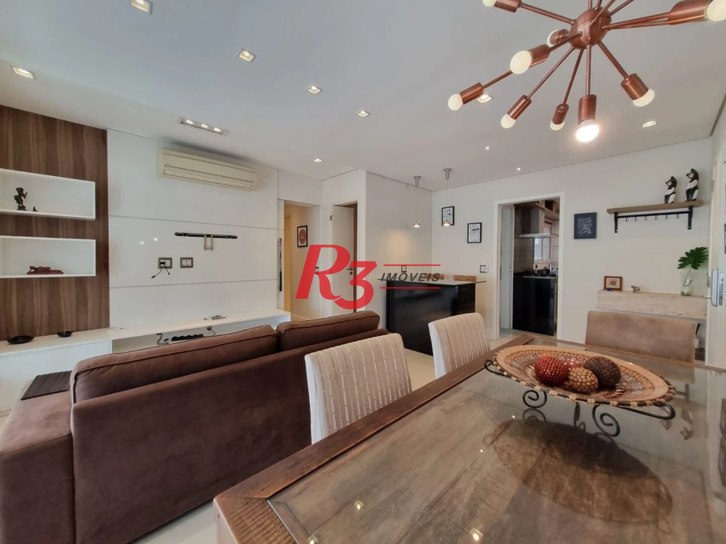 Excelente apartamento para locação mobiliado e decorado, 2 vagas,  em Santos, na quadra da praia, com 3 quartos, sacada gourmet e lazer completo!!