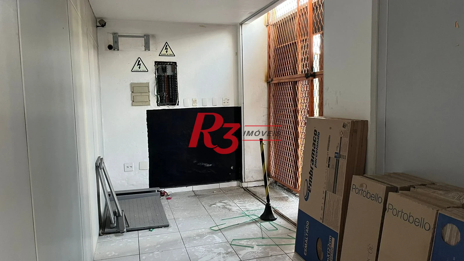 Loja para alugar, 700 m² por R$ 20.000,02/mês - Encruzilhada - Santos/SP