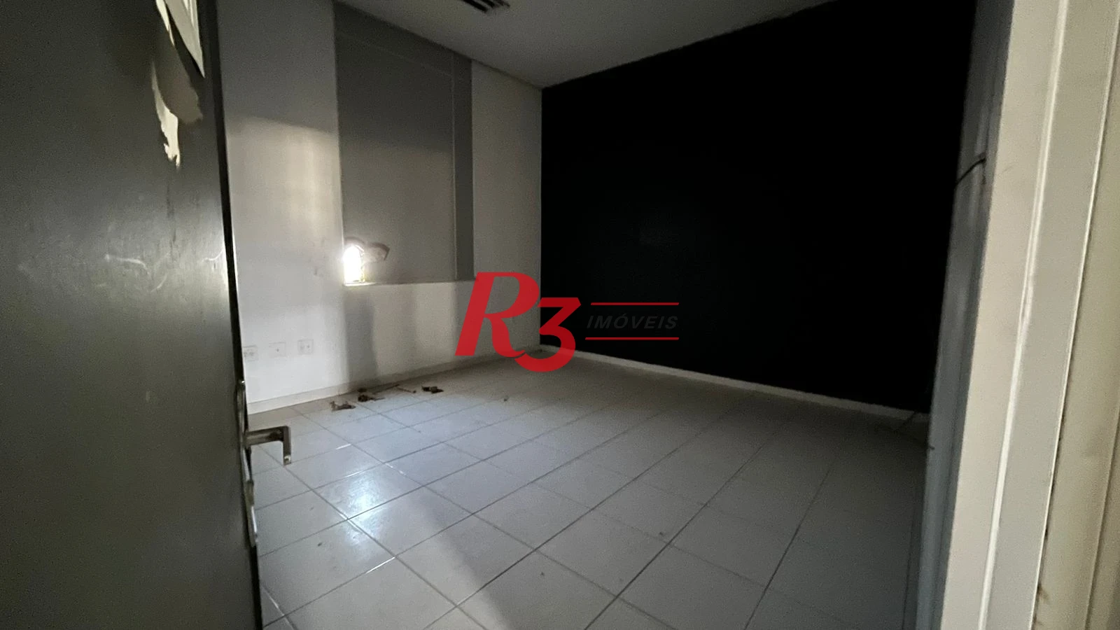 Loja para alugar, 700 m² por R$ 20.000,02/mês - Encruzilhada - Santos/SP