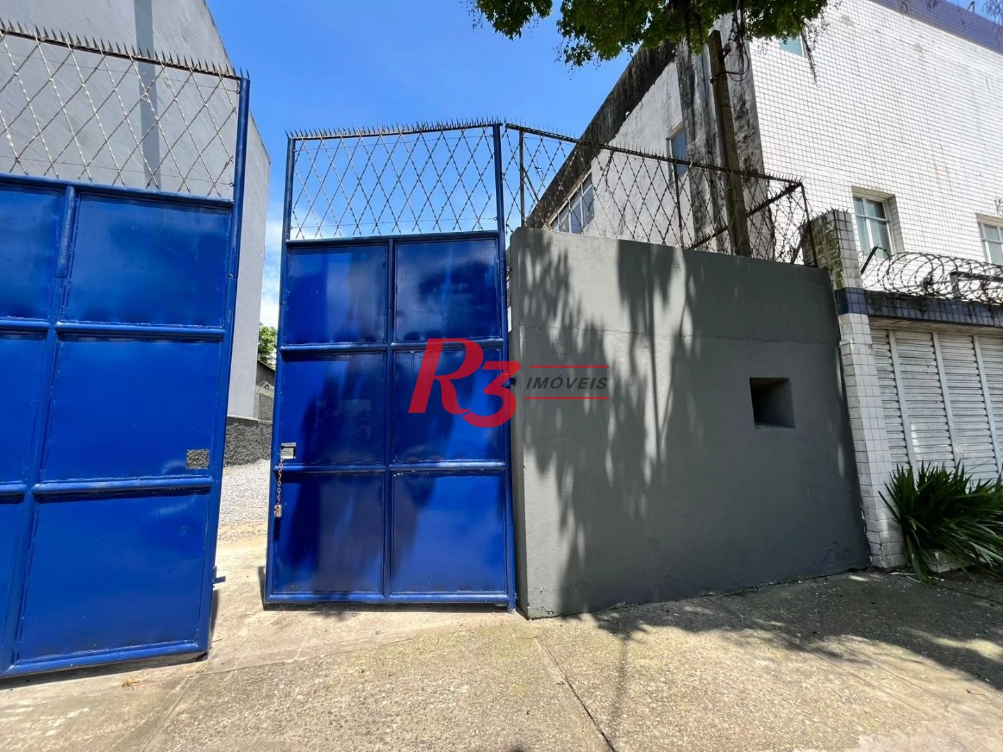 Terreno para alugar, 160 m² por R$ 10.572,79/mês - Macuco - Santos/SP