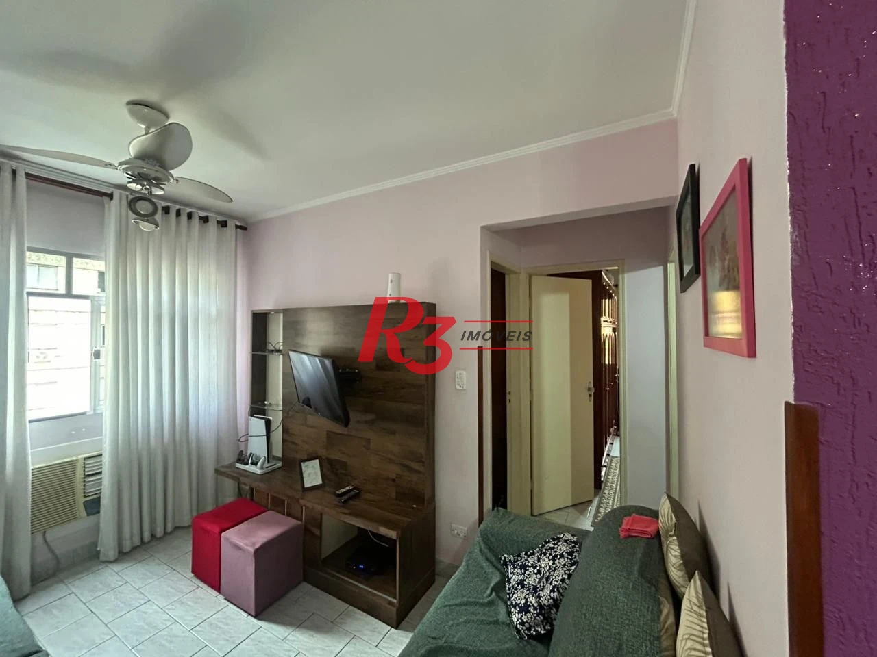 APARTAMENTO MOBILIADO EM SANTOS
