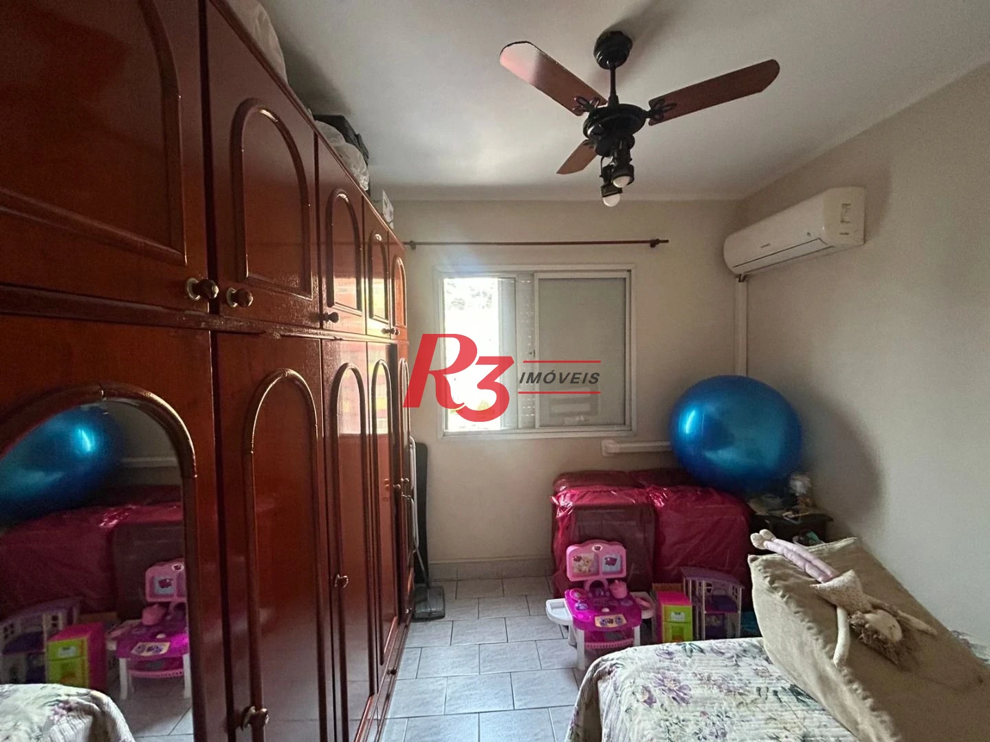 APARTAMENTO MOBILIADO EM SANTOS