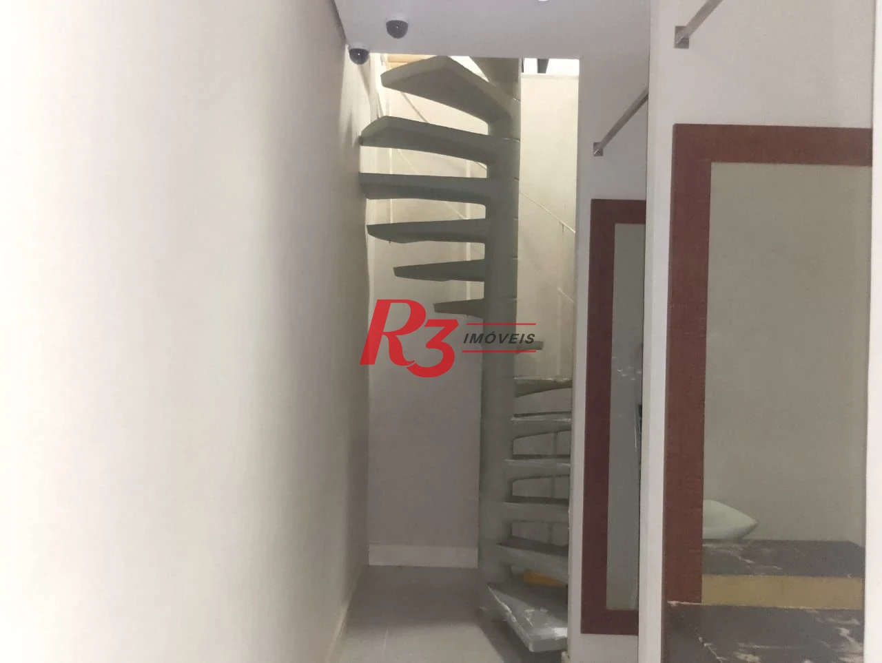 Loja para alugar, 100 m² por R$ 12.000,00/mês - Gonzaga - Santos/SP