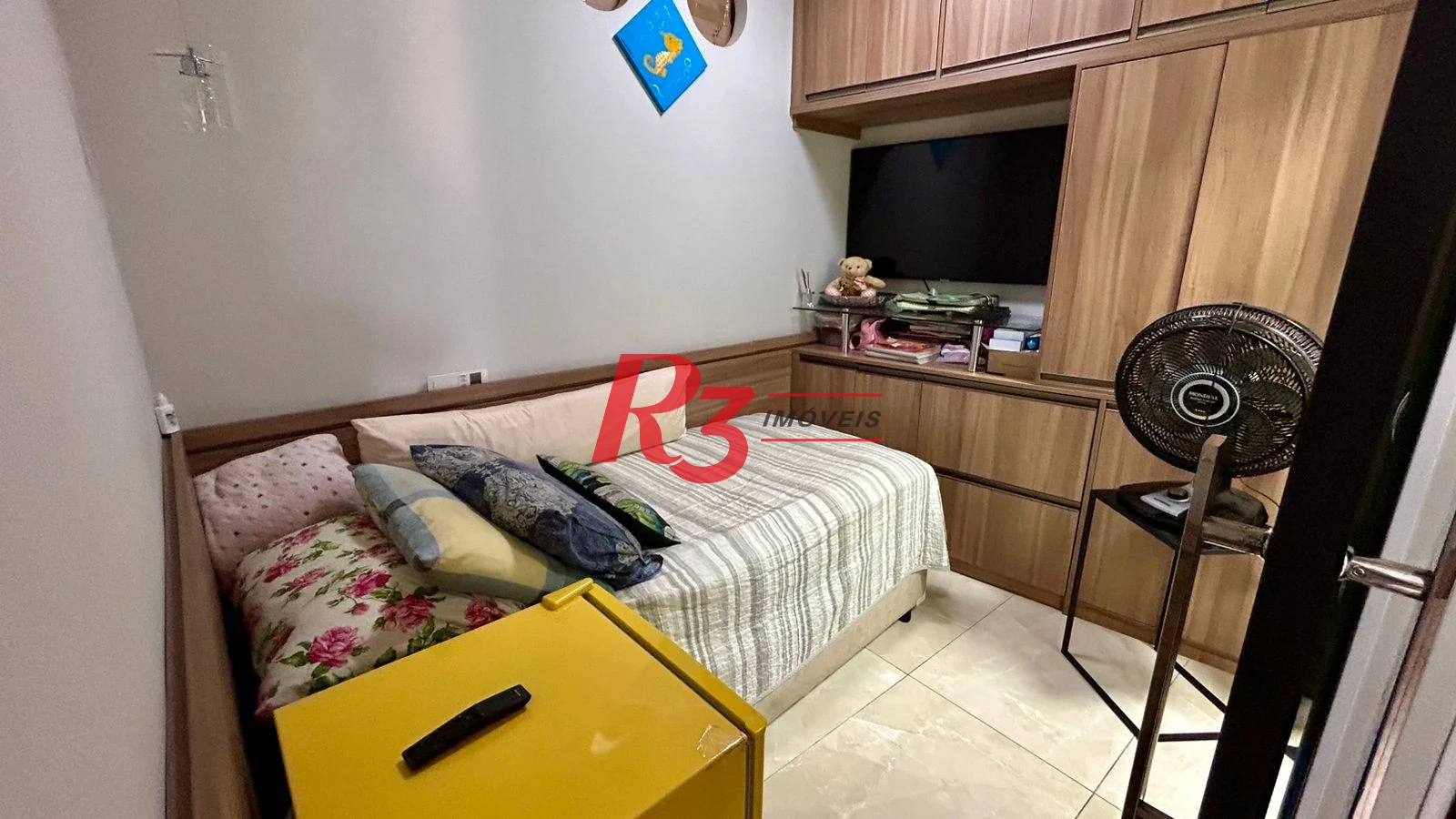 Apartamento com 2 dormitórios à venda, 63 m² por R$ 1.500.000,00 - Pompéia - Santos/SP