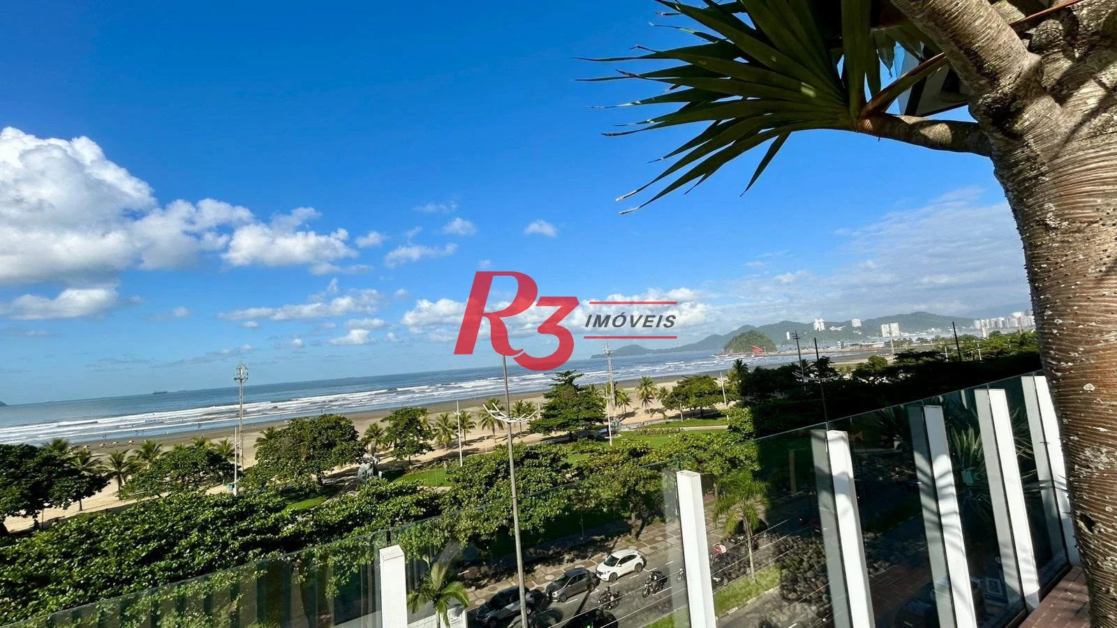 Apartamento com 2 dormitórios à venda, 63 m² por R$ 1.500.000,00 - Pompéia - Santos/SP