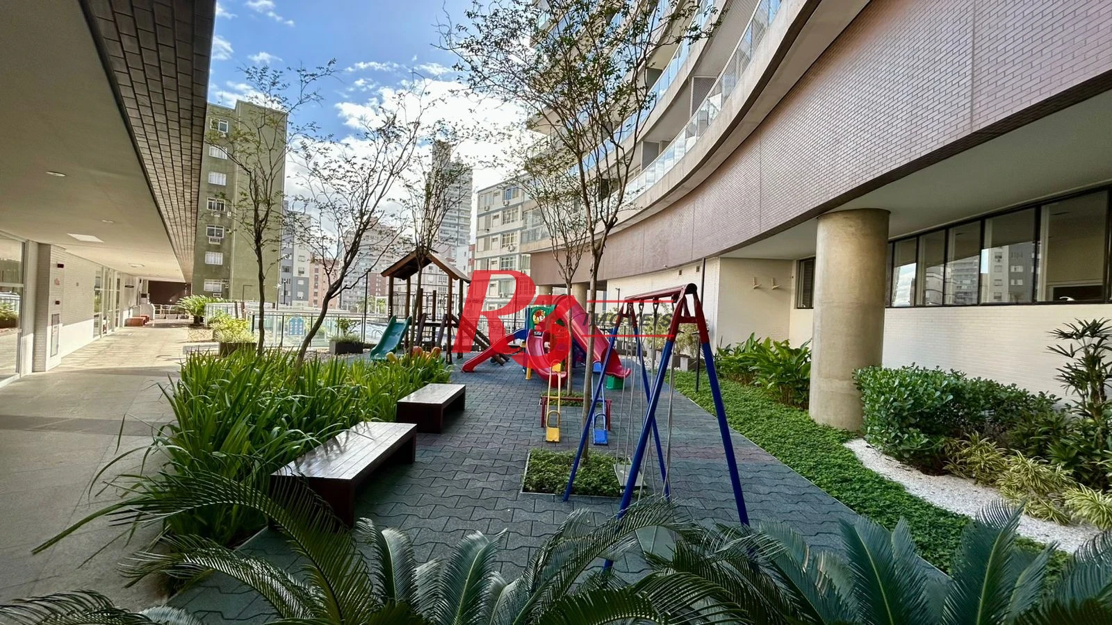 Apartamento com 2 dormitórios à venda, 63 m² por R$ 1.500.000,00 - Pompéia - Santos/SP