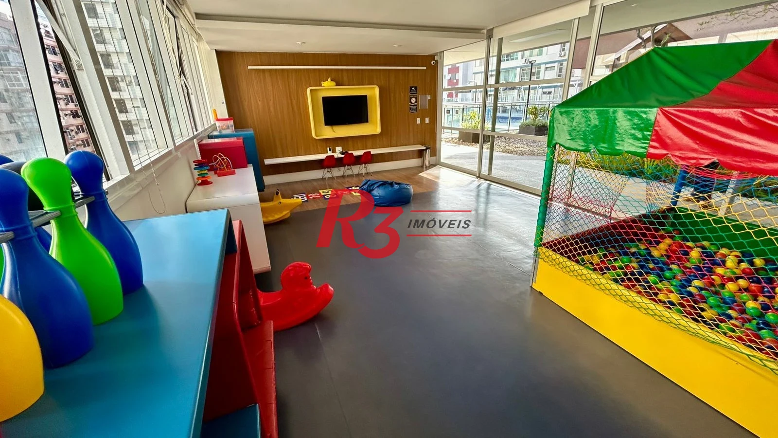 Apartamento com 2 dormitórios à venda, 63 m² por R$ 1.500.000,00 - Pompéia - Santos/SP