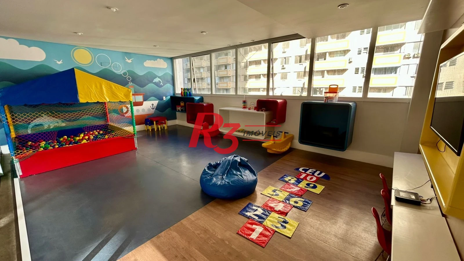 Apartamento com 2 dormitórios à venda, 63 m² por R$ 1.500.000,00 - Pompéia - Santos/SP