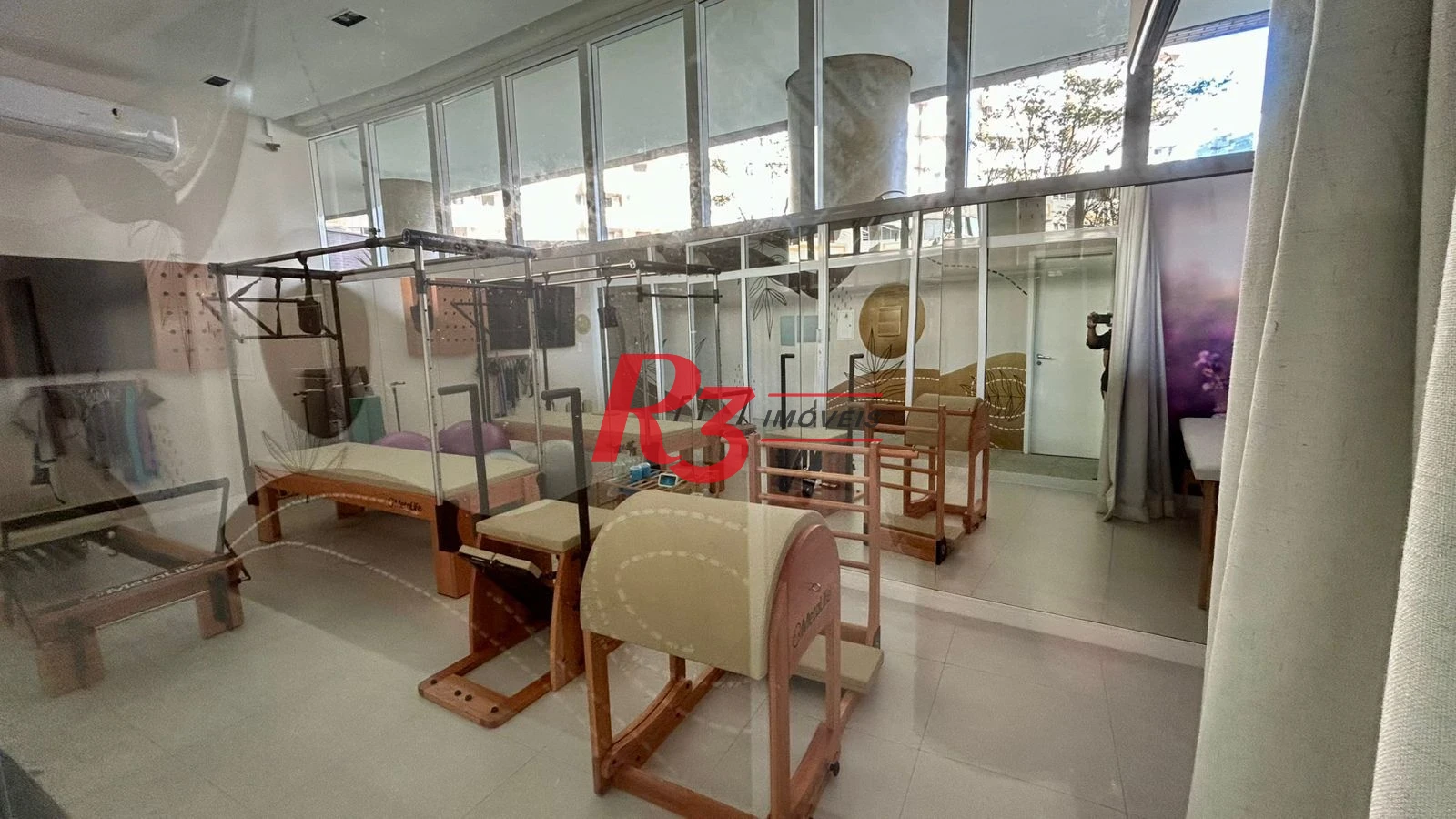 Apartamento com 2 dormitórios à venda, 63 m² por R$ 1.500.000,00 - Pompéia - Santos/SP