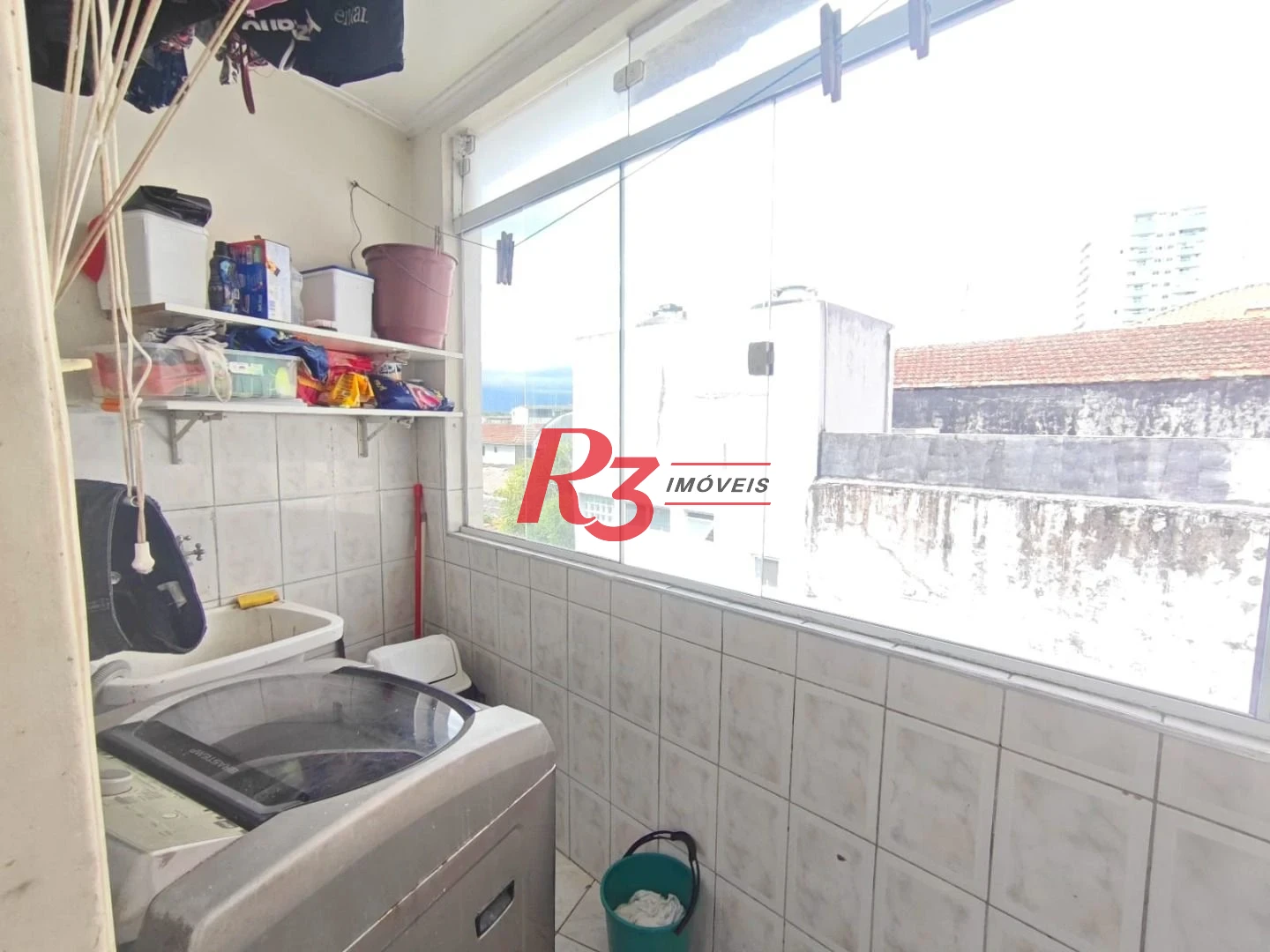 Apartamento com 2 dormitórios à venda, 70 m² por R$ 310.000,00 - Vila Matias - Santos/SP