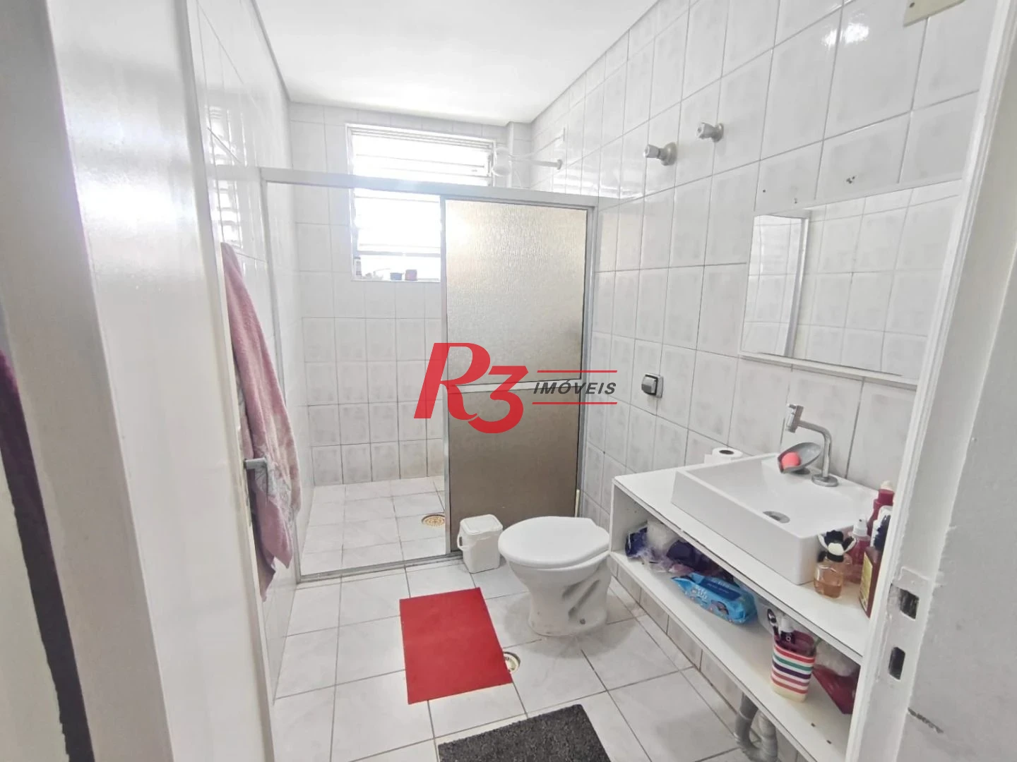 Apartamento com 2 dormitórios à venda, 70 m² por R$ 310.000,00 - Vila Matias - Santos/SP