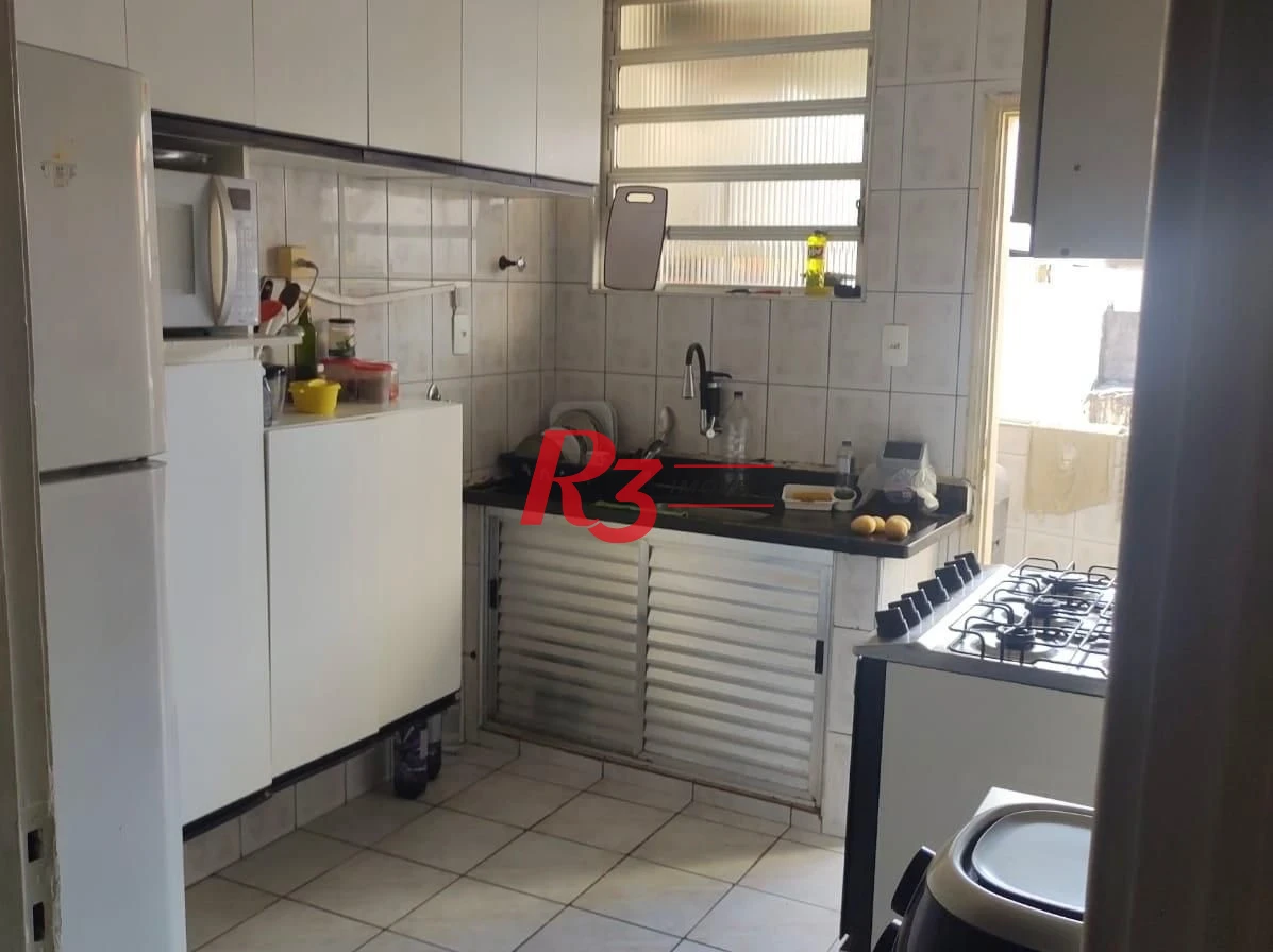 Apartamento com 2 dormitórios à venda, 70 m² por R$ 373.000,00 - Vila Matias - Santos/SP