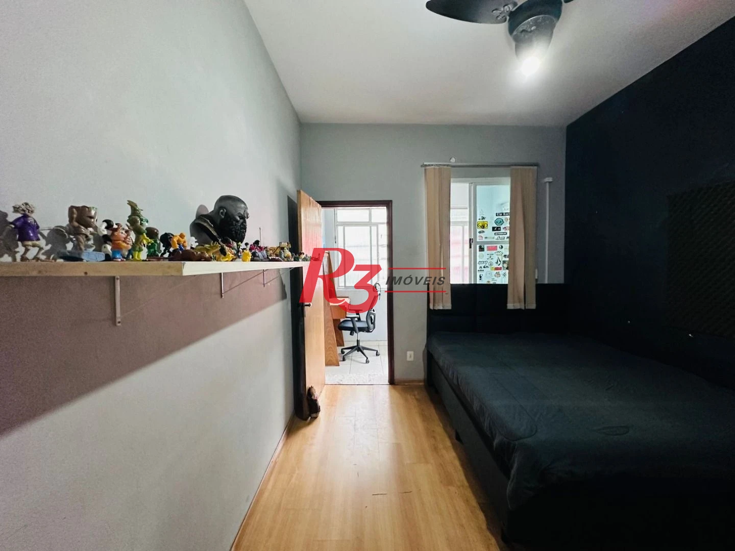 Casa com 3 dormitórios à venda, 118 m² por R$ 720.000,00 - Marapé - Santos/SP