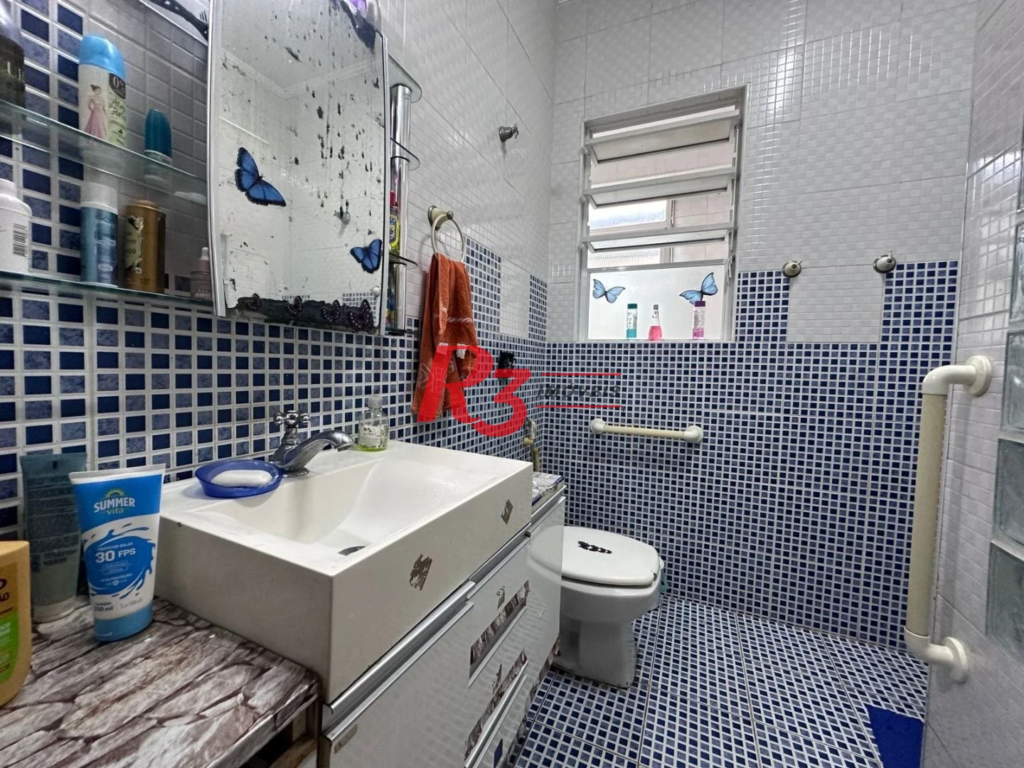 Casa com 3 dormitórios à venda, 118 m² por R$ 720.000,00 - Marapé - Santos/SP
