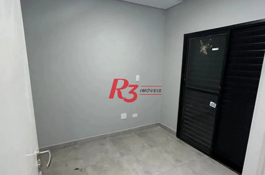 Village com 2 dormitórios para alugar, 116 m² por R$ 5.000,02/mês - Marapé - Santos/SP