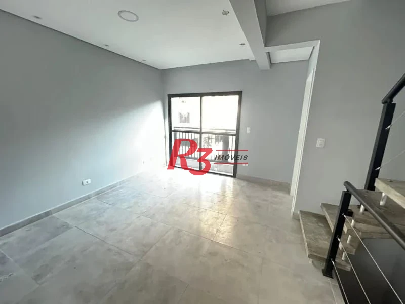 Village com 2 dormitórios para alugar, 116 m² por R$ 5.000,02/mês - Marapé - Santos/SP