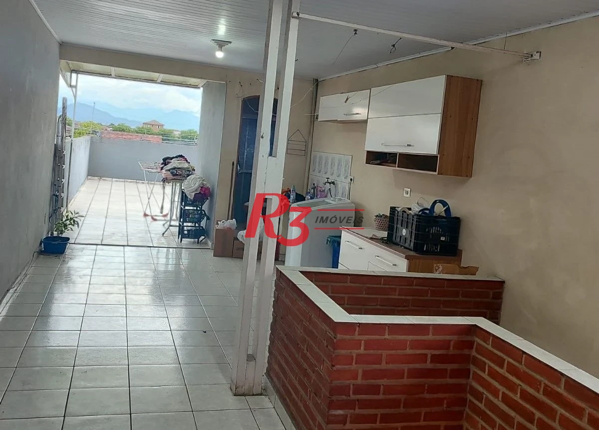 Sobrado com 3 dormitórios à venda, 250 m² por R$ 380.000,00 - Cidade Naútica - São Vicente/SP