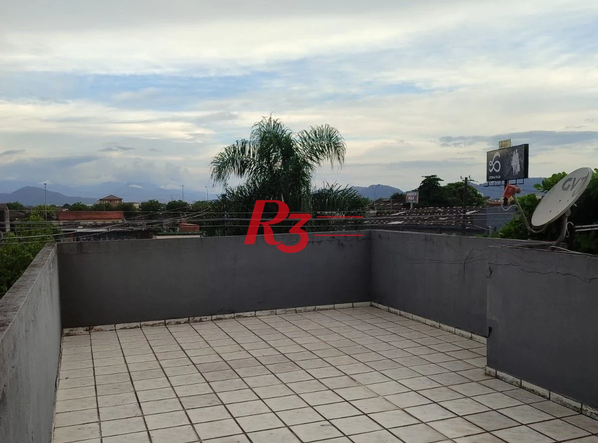 Sobrado com 3 dormitórios à venda, 250 m² por R$ 380.000,00 - Cidade Naútica - São Vicente/SP