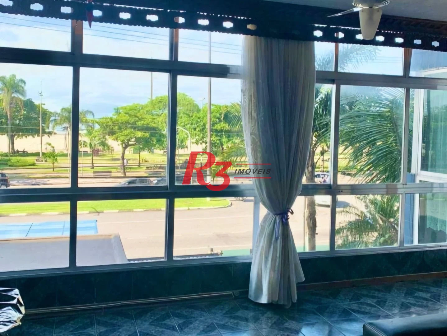 Apartamento com 3 dormitórios à venda, 158 m² por R$ 1.120.000,00 - Pompéia - Santos/SP