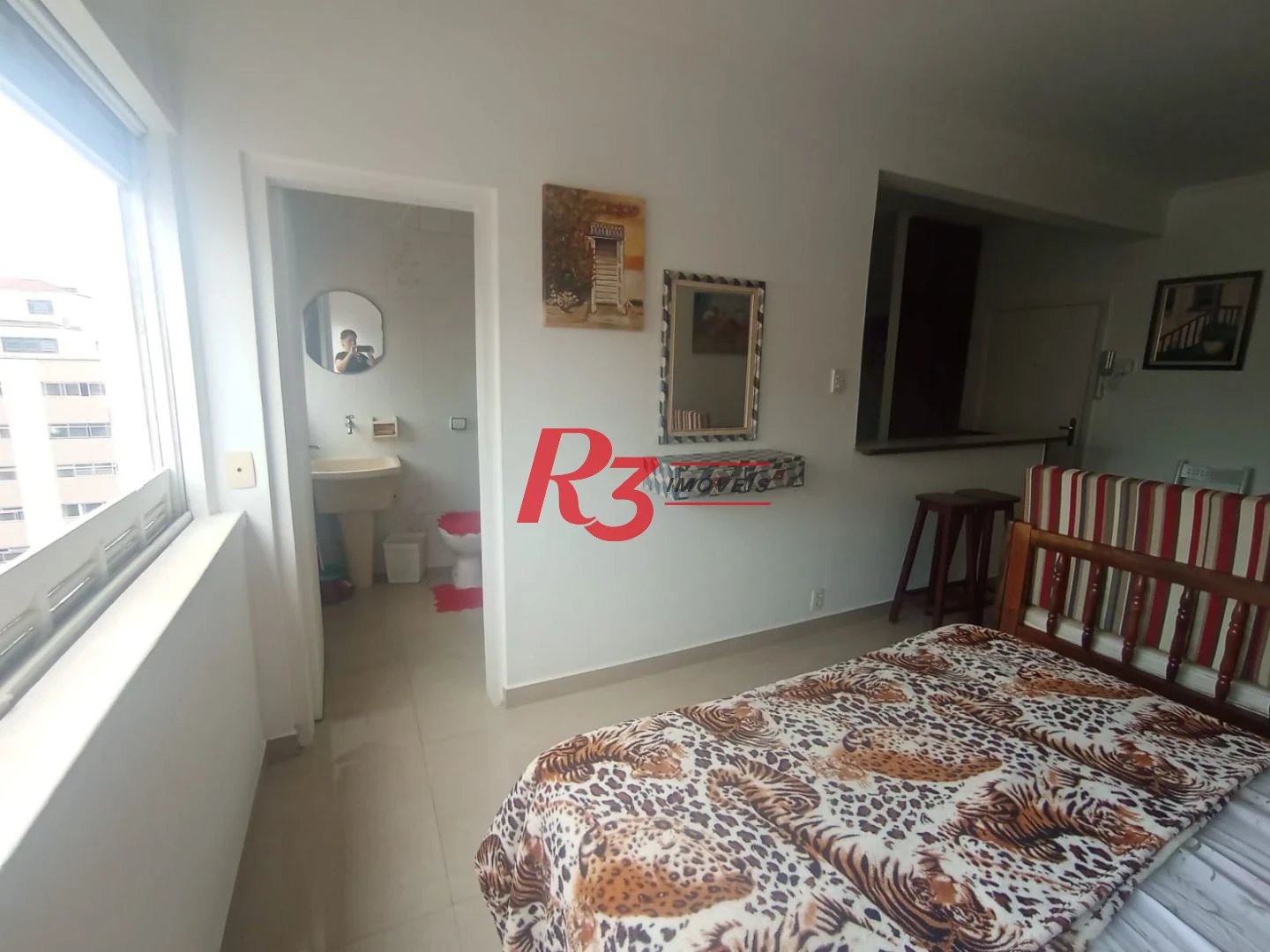 Kitnet, 36 m² - venda por R$ 330.000,00 ou aluguel por R$ 3.000,00/mês - Gonzaga - Santos/SP