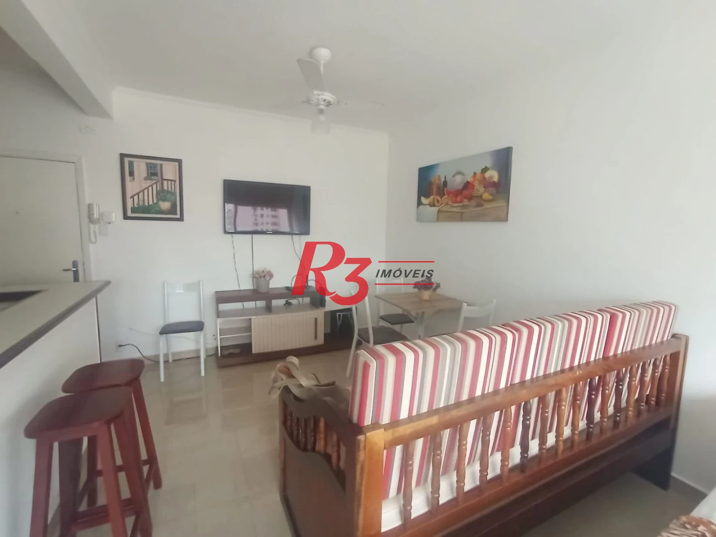 Kitnet, 36 m² - venda por R$ 330.000,00 ou aluguel por R$ 3.000,00/mês - Gonzaga - Santos/SP