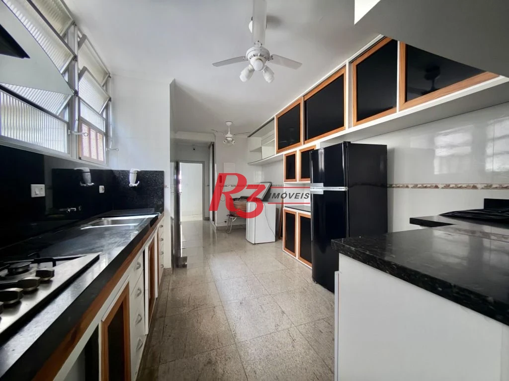 Apartamento com 3 dormitórios à venda, 166 m² por R$ 1.590.000,00 - Gonzaga - Santos/SP