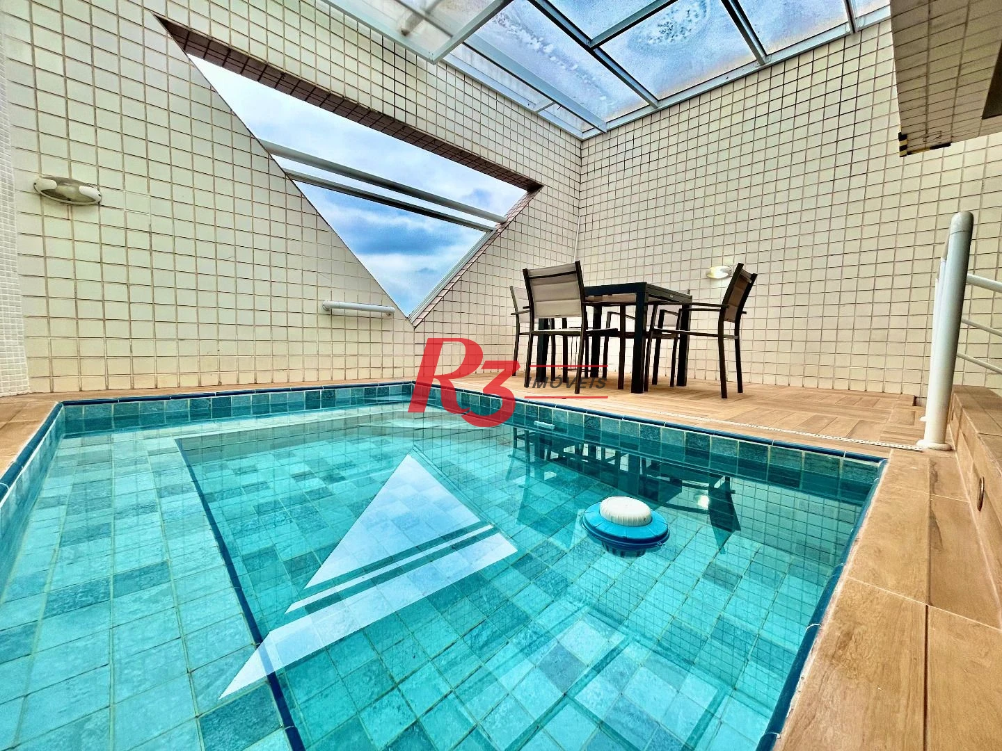 Cobertura com 3 dormitórios à venda, 137 m² por R$ 1.200.000,00 - Campo Grande - Santos/SP