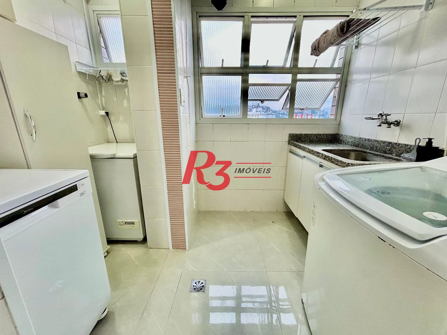 Cobertura com 3 dormitórios à venda, 137 m² por R$ 1.200.000,00 - Campo Grande - Santos/SP