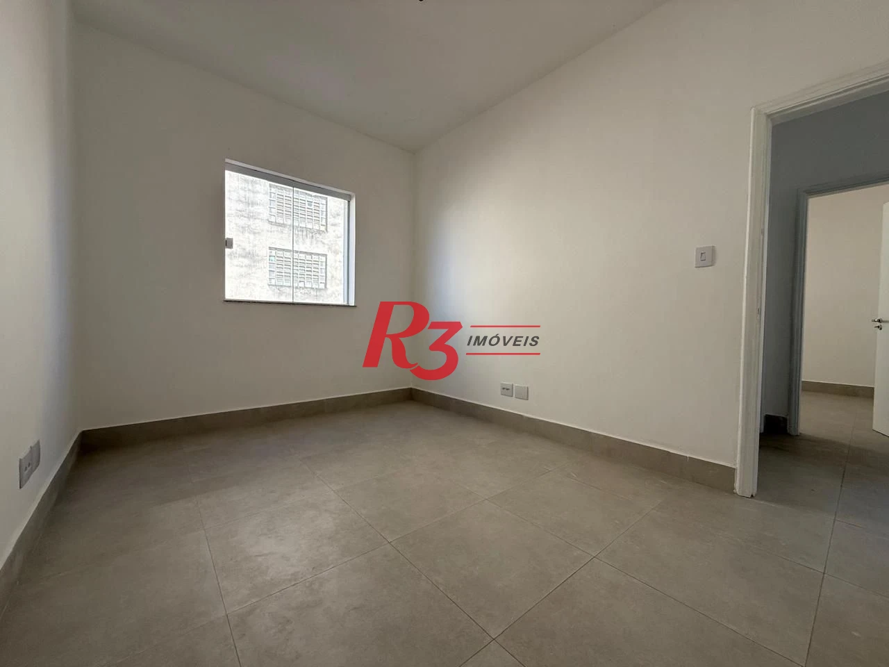 Sala para alugar, 116 m² por R$ 3.128,95/mês - Vila Matias - Santos/SP
