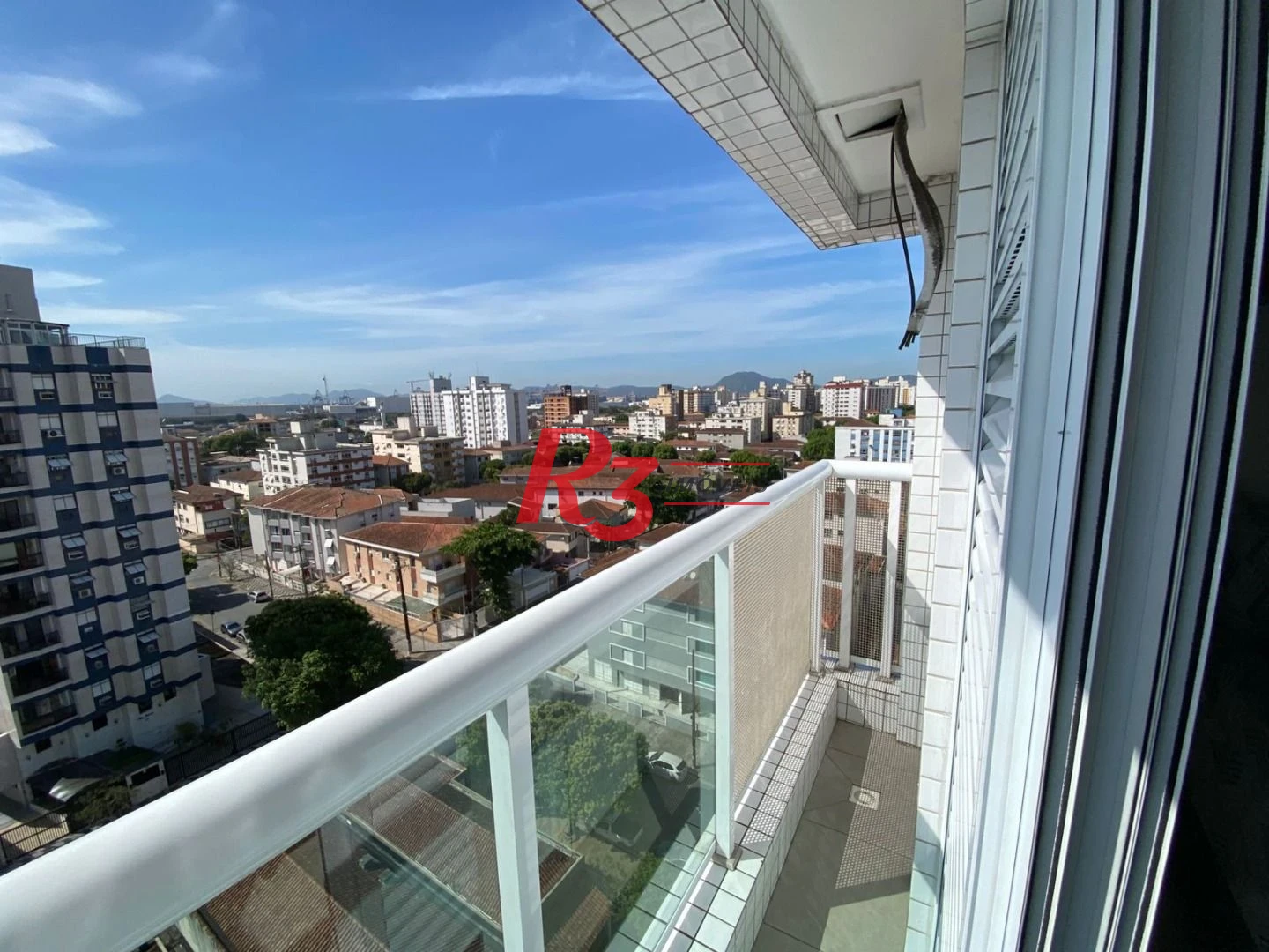 Apartamento com 2 dormitórios à venda, 72 m² por R$ 795.000,00 - Embaré - Santos/SP